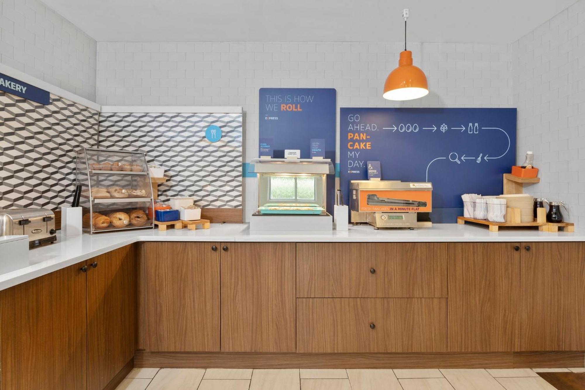 Holiday Inn Express Hotel & Suites West Coxsackie By Ihg Dış mekan fotoğraf