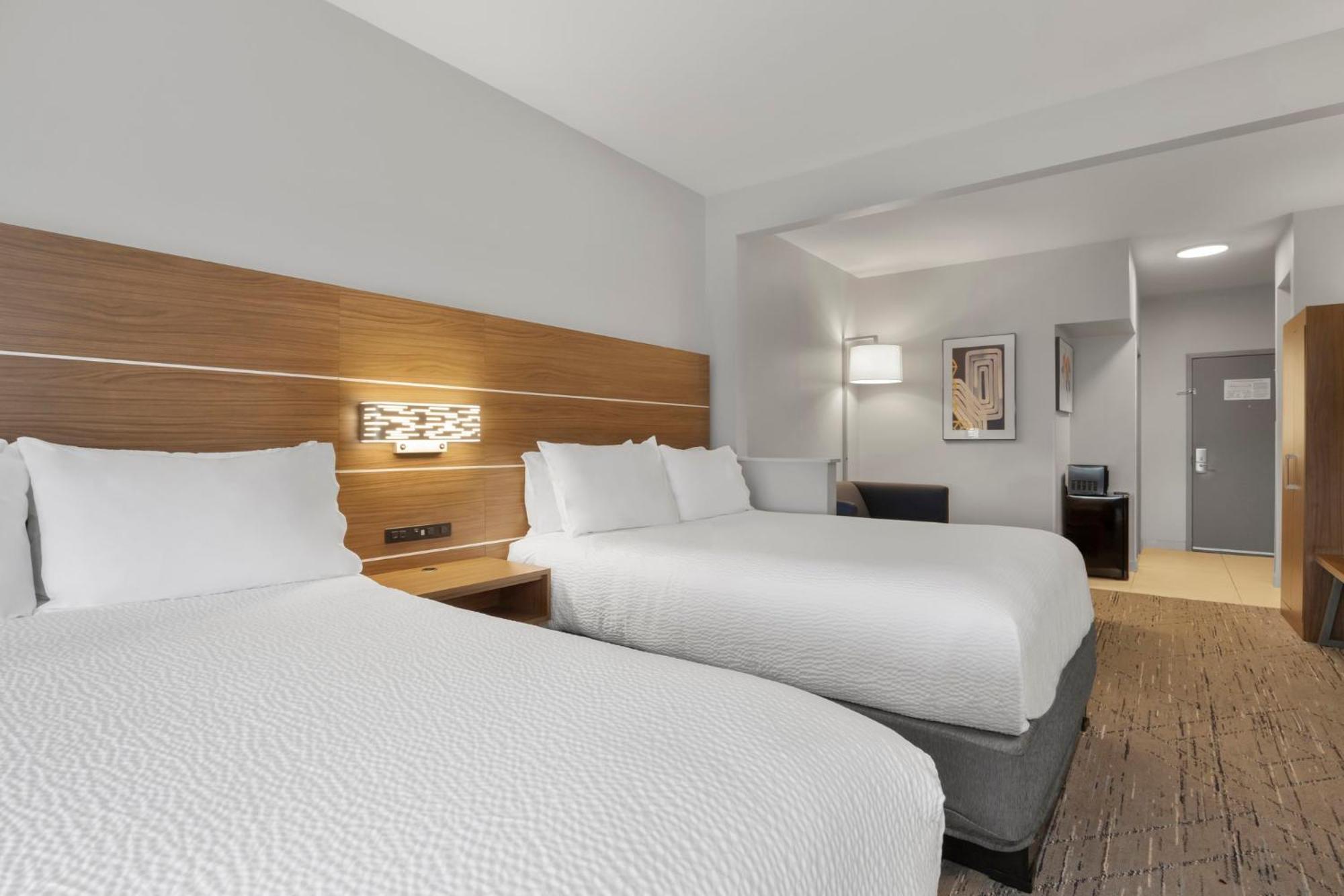 Holiday Inn Express Hotel & Suites West Coxsackie By Ihg Dış mekan fotoğraf